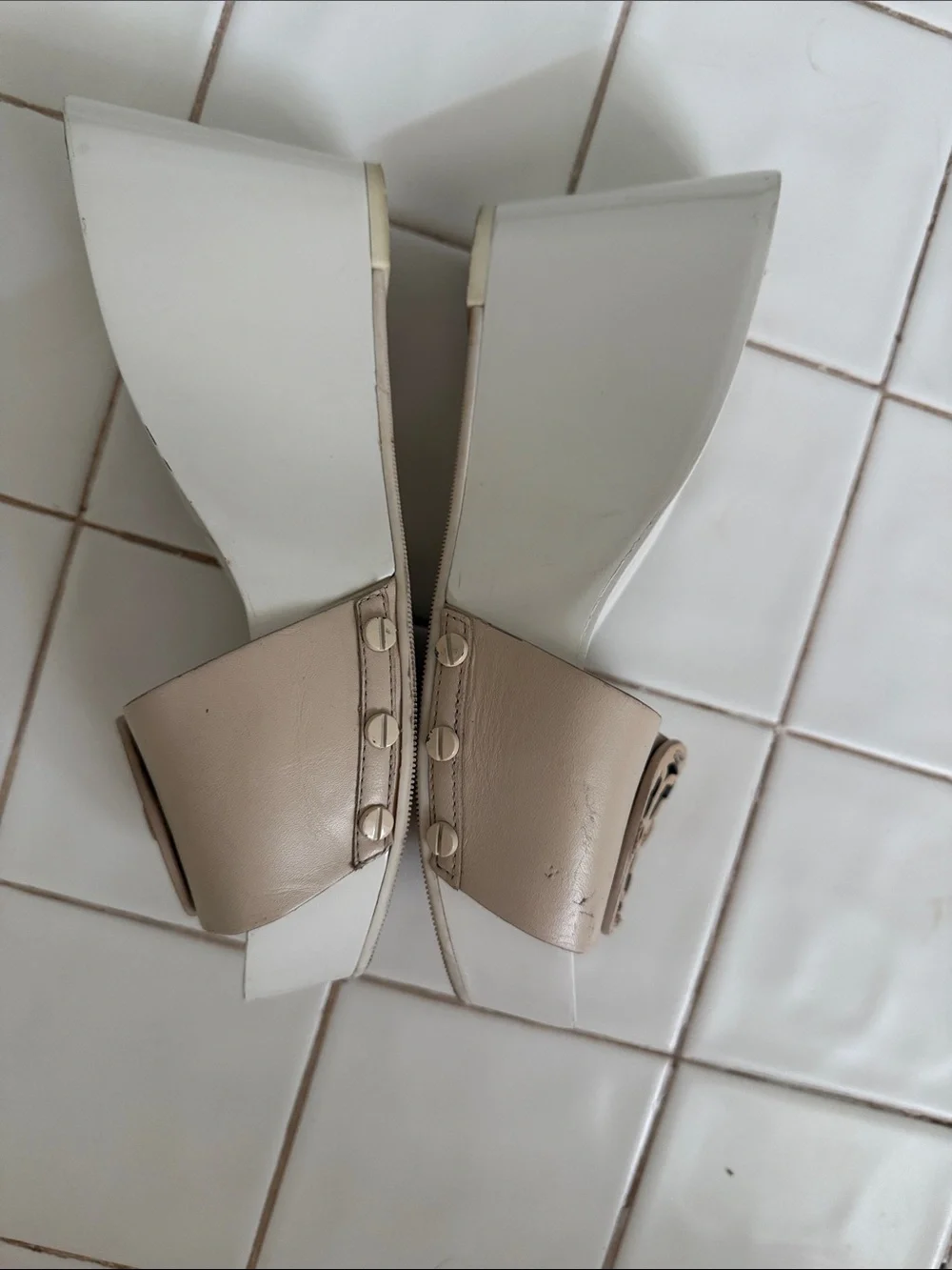 Tori Birch wedge sandal slide mule 7 wedge is shiny  white RARE